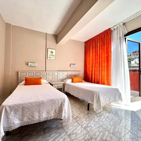 Apartamento Con Wifi A 400 Metros Playa Jardin Apartament